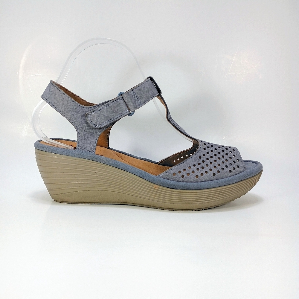 Clarks Reedly Waylin Womens 7 Wide Fit Slate Blue Gray Leather Wedge Sandals